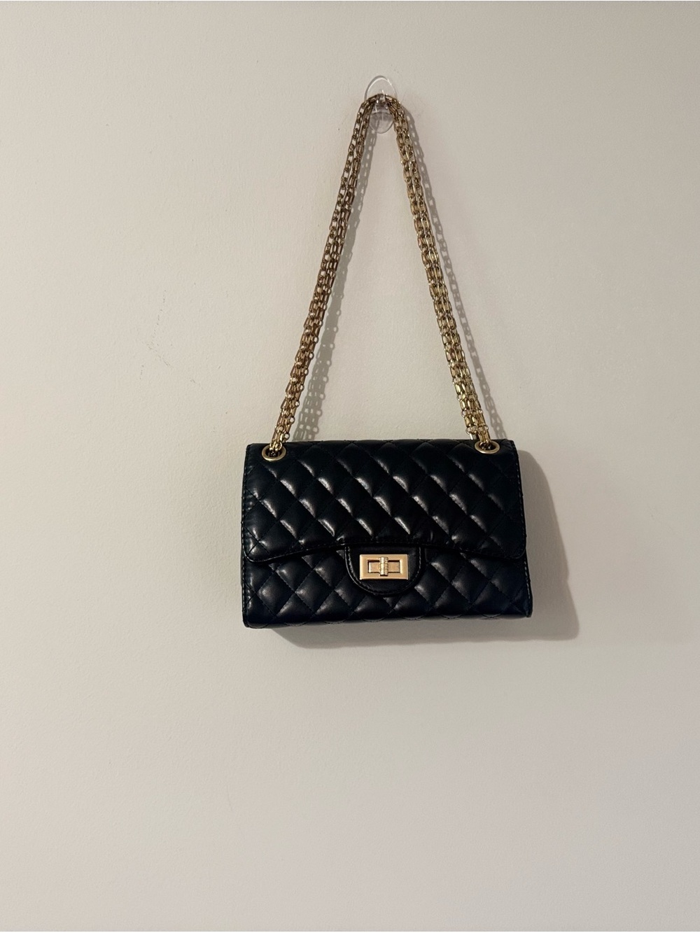 Classic Quilted Chain-Handle Shoulder Bag in Black